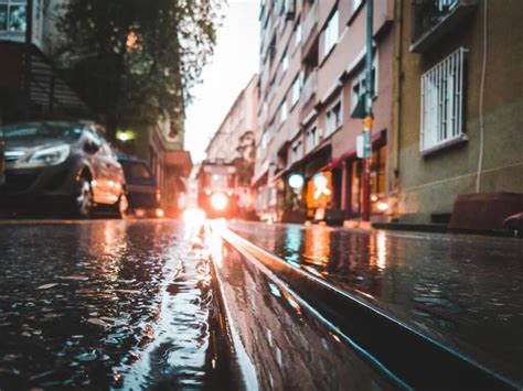 下雨搬家|下雨天了怎麼辦？下雨搬家需注意的4件事情！